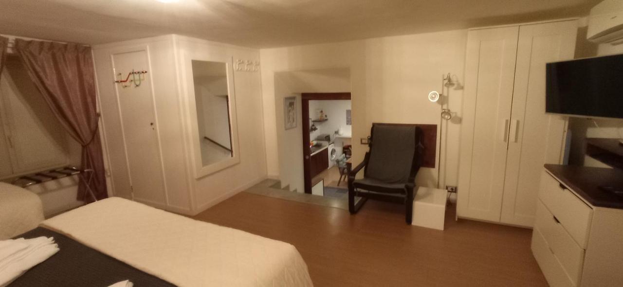 La Residenza Napoli Chiaia Short Let Apartment Superior Via Chiaia 82 Εξωτερικό φωτογραφία