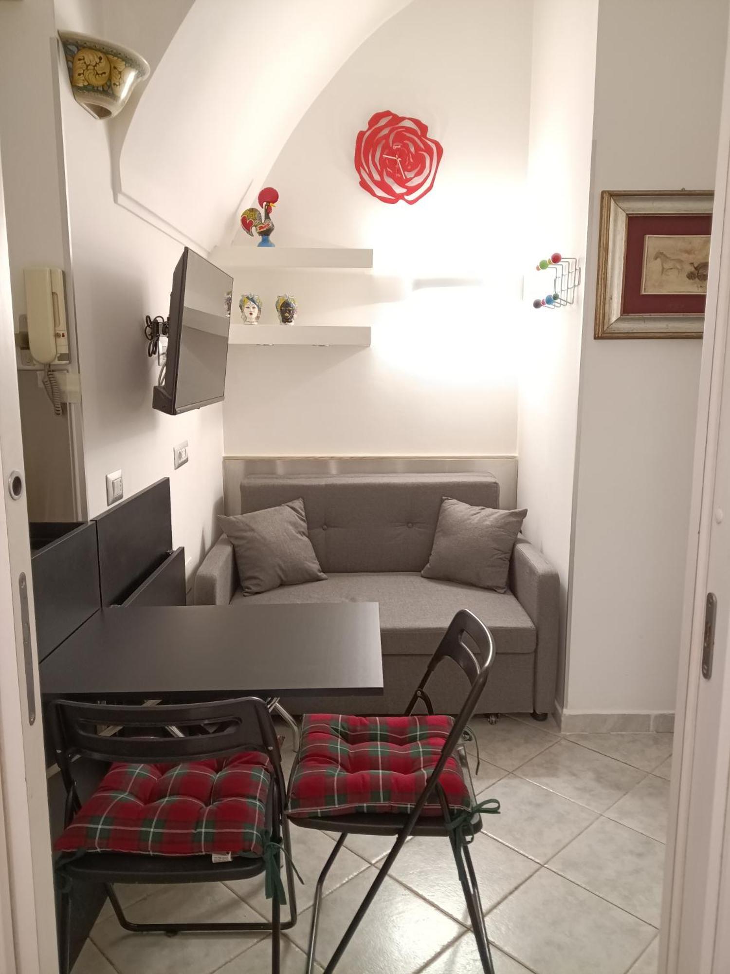 La Residenza Napoli Chiaia Short Let Apartment Superior Via Chiaia 82 Εξωτερικό φωτογραφία