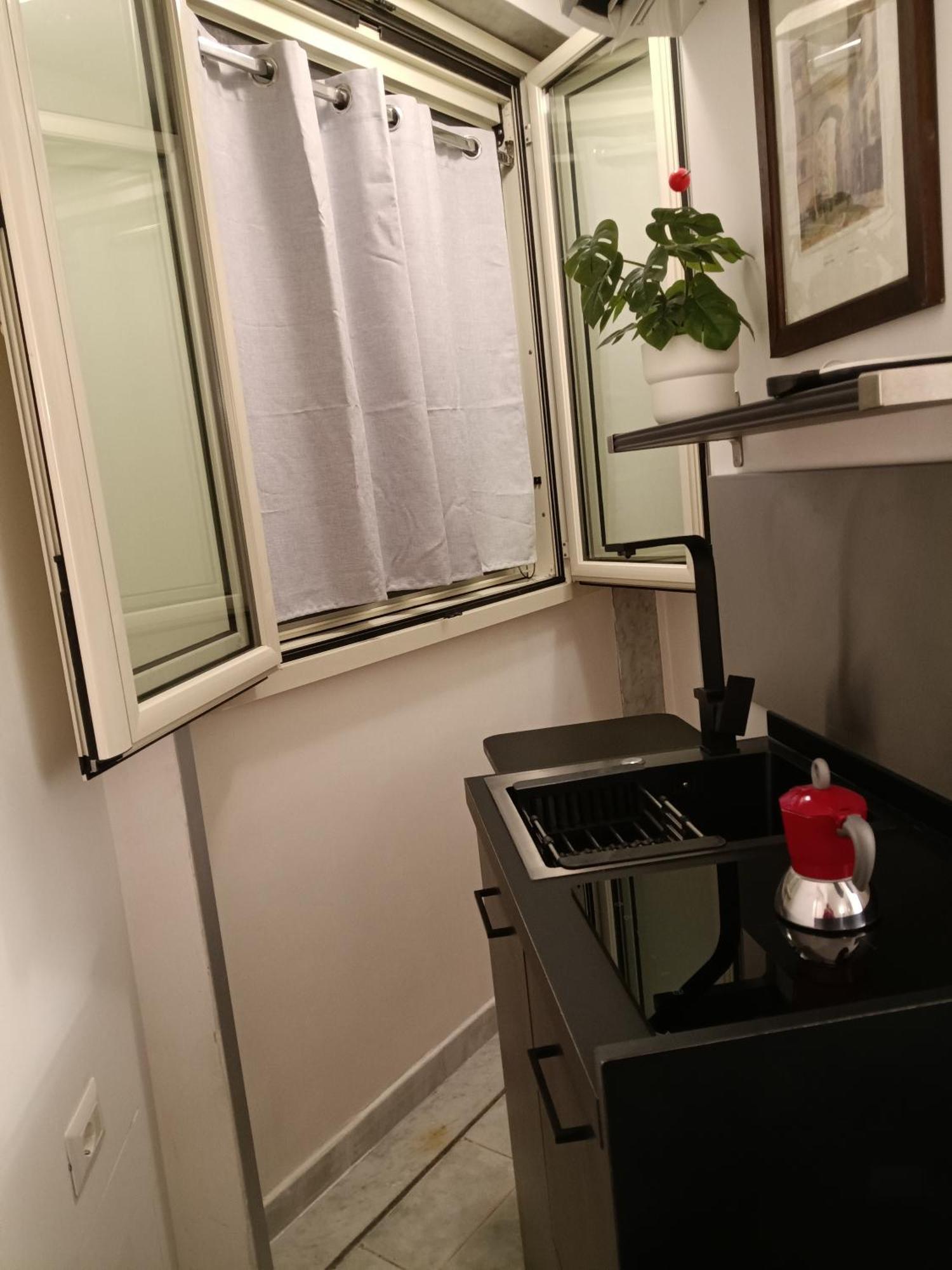 La Residenza Napoli Chiaia Short Let Apartment Superior Via Chiaia 82 Εξωτερικό φωτογραφία