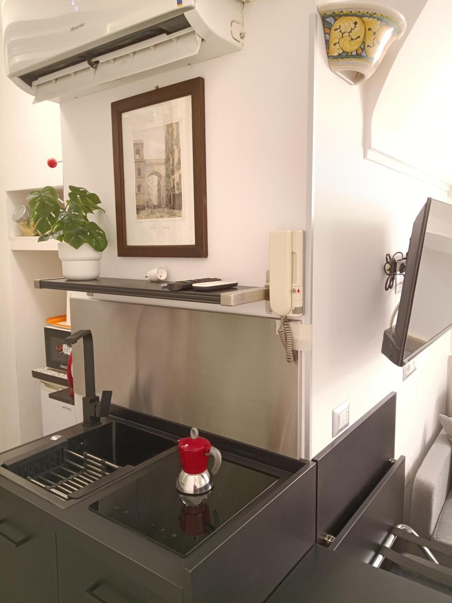 La Residenza Napoli Chiaia Short Let Apartment Superior Via Chiaia 82 Εξωτερικό φωτογραφία